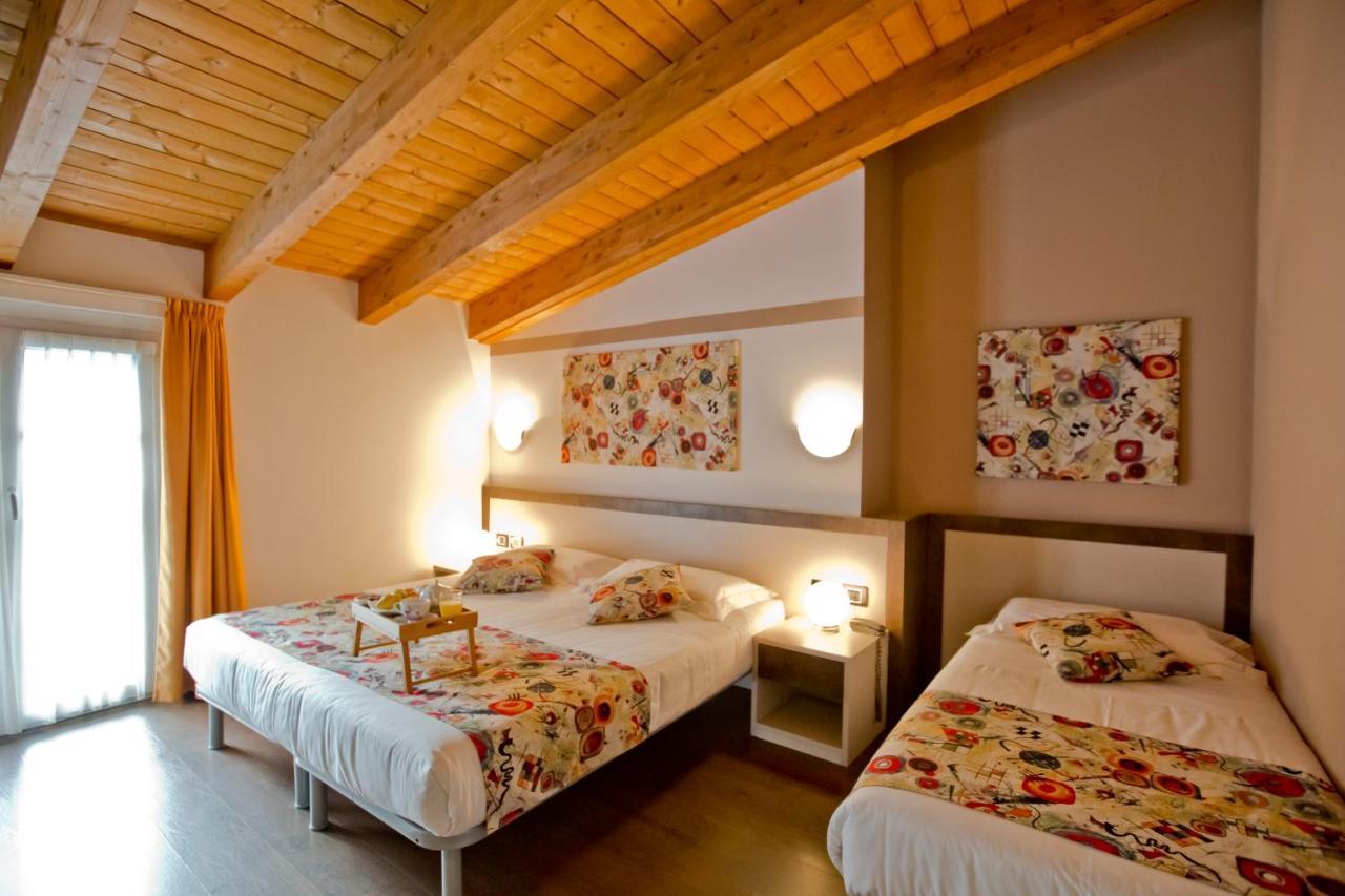 Hotel Lago Di Como Колико Экстерьер фото