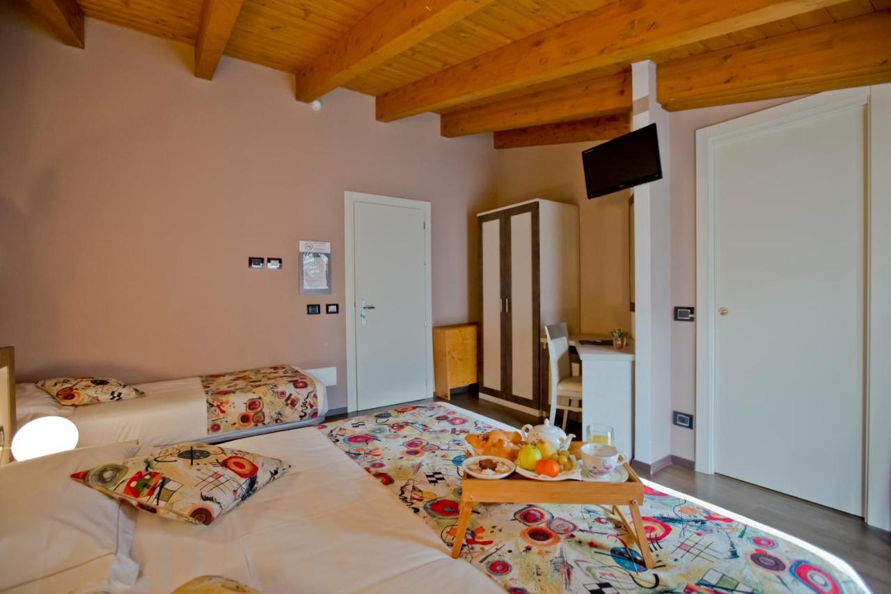 Hotel Lago Di Como Колико Экстерьер фото