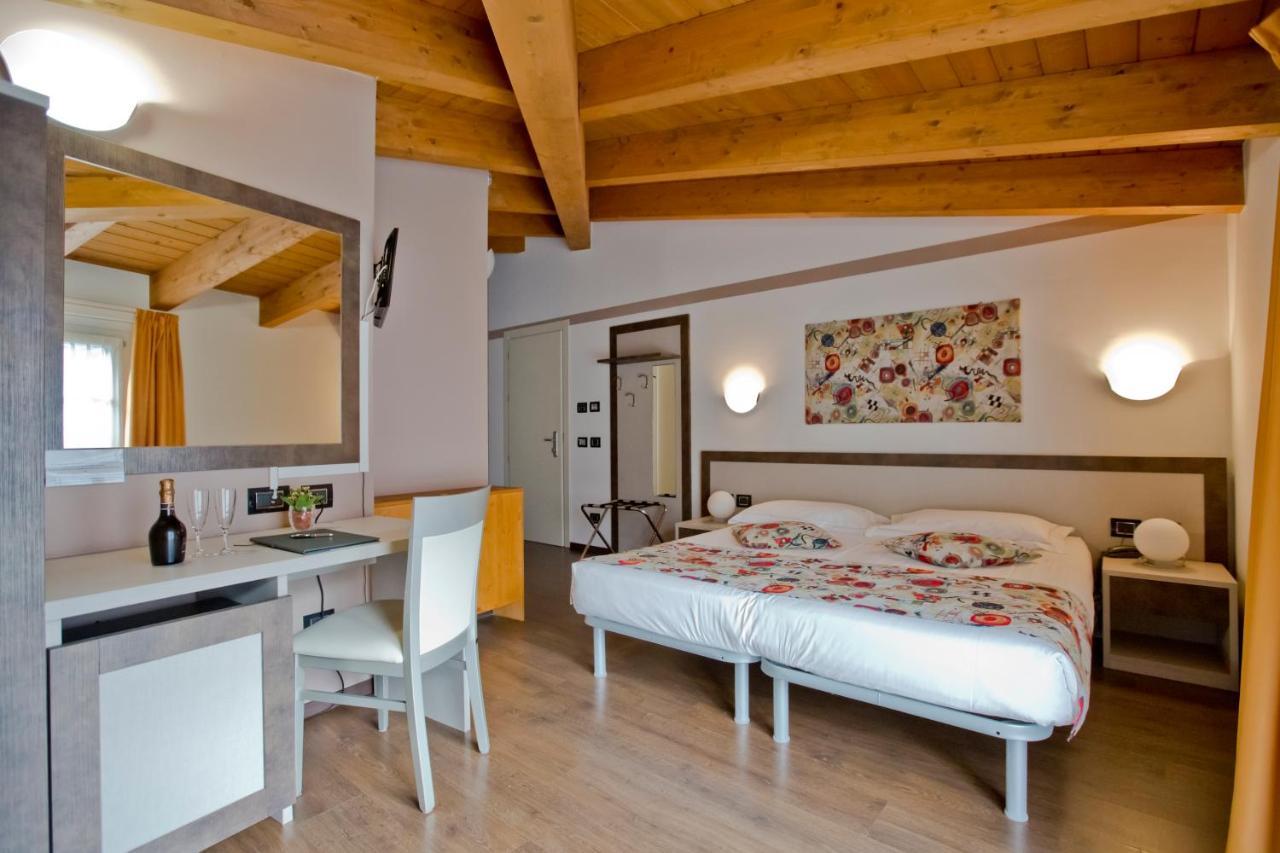 Hotel Lago Di Como Колико Экстерьер фото