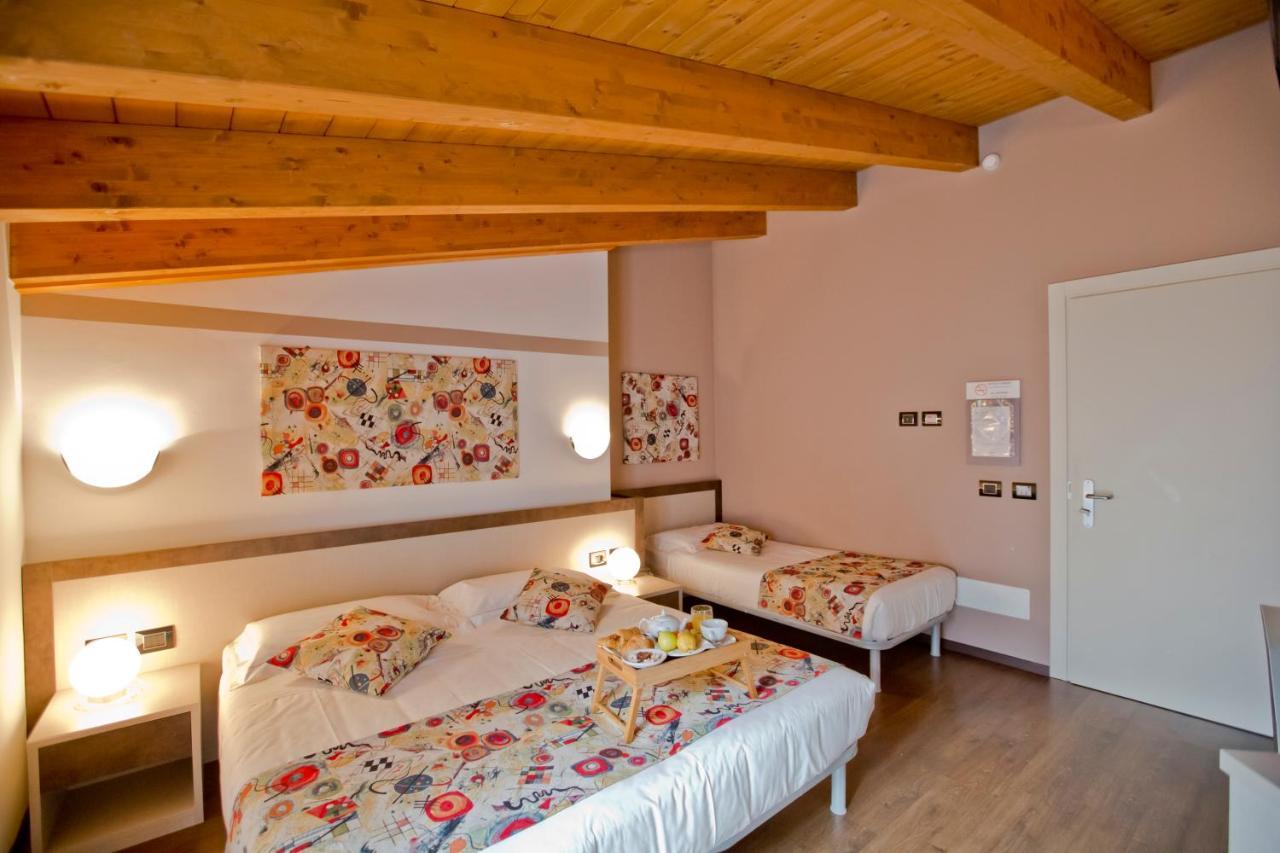Hotel Lago Di Como Колико Экстерьер фото