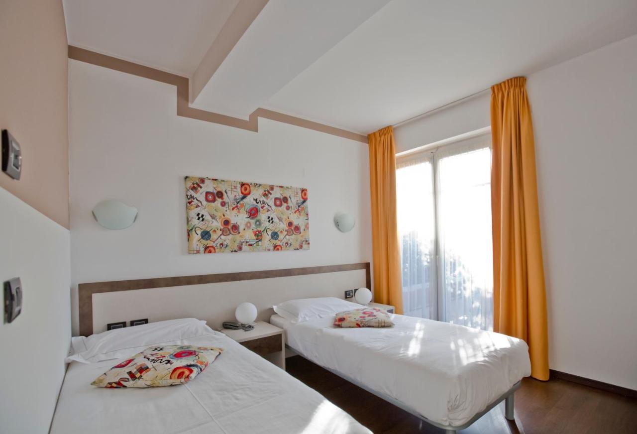 Hotel Lago Di Como Колико Экстерьер фото